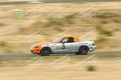 media/Jun-01-2025-CalClub SCCA (Sun) [[eae223c5dd]]/Group 5/Lap race/